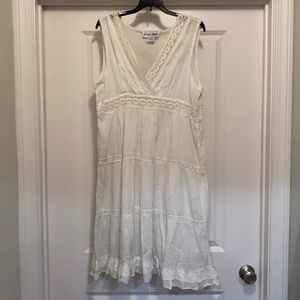 White tank style peasant dress,1X,built in lining